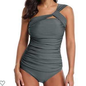 🎉NWT🎉 Tankini Ruched One Shoulder Swimsuit